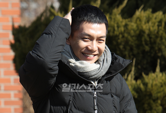 한국오퍼레이터 이미지