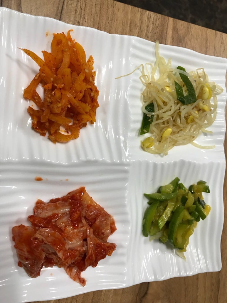 비비꼬마김밥 이미지