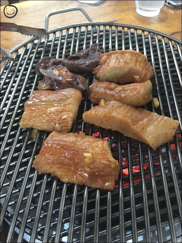 옛날오막집 이미지