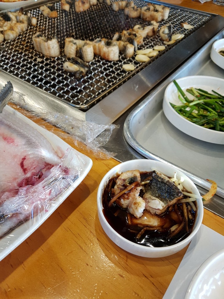 장어의꿈 이미지