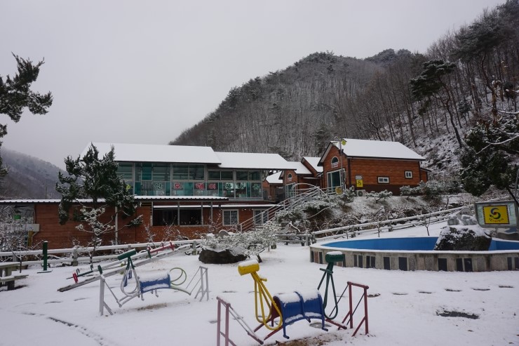 산모랭이풀내음 이미지