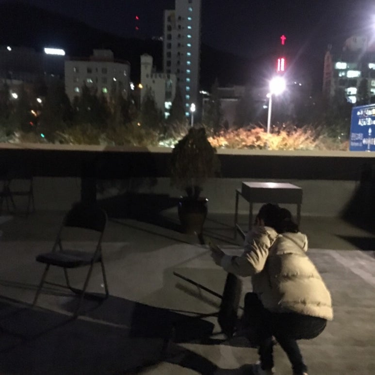 광장카페 이미지