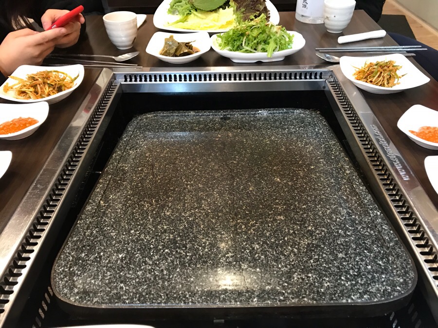 돌판삼겹살 쌈 이미지