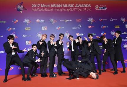 강 에스테틱 이미지
