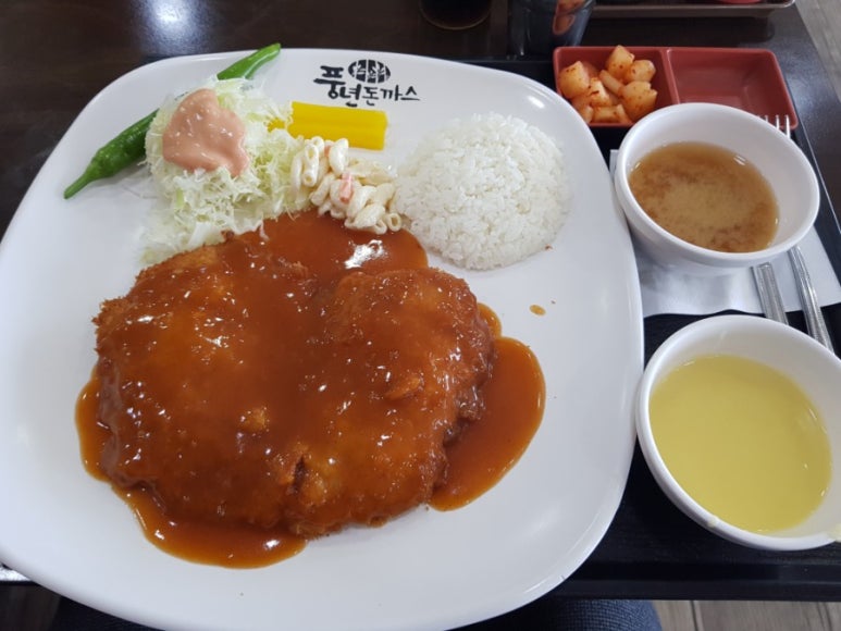풍년돈까스 이미지