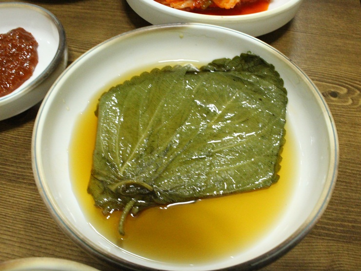 더덕솥뚜껑삼겹살 이미지