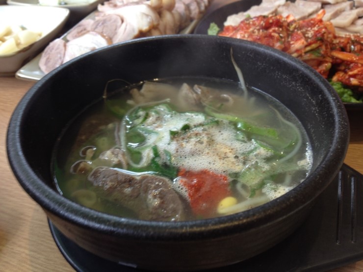 왕족발 이미지