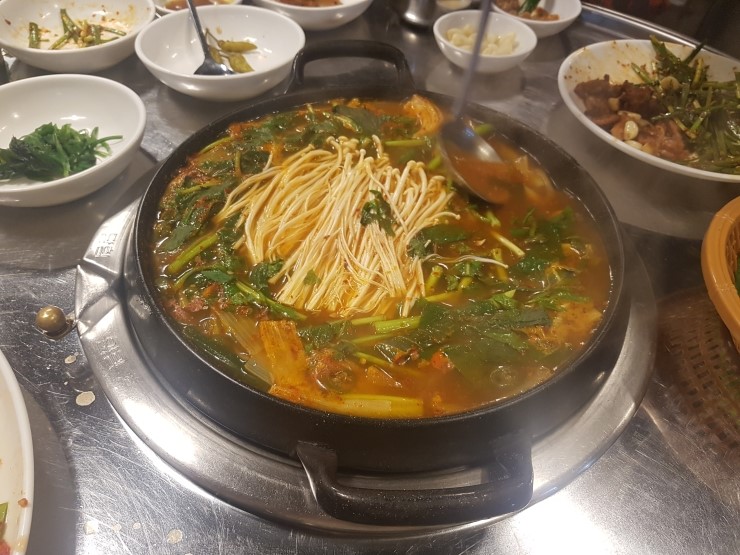 밀양오리구이 이미지