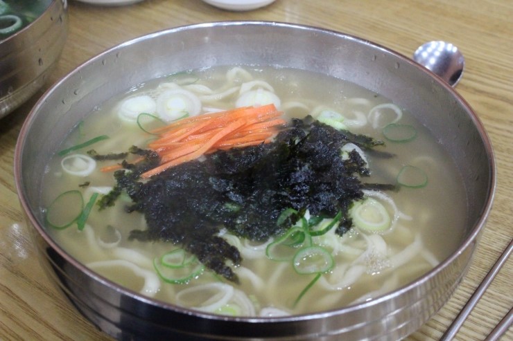락빈칼국수 이미지