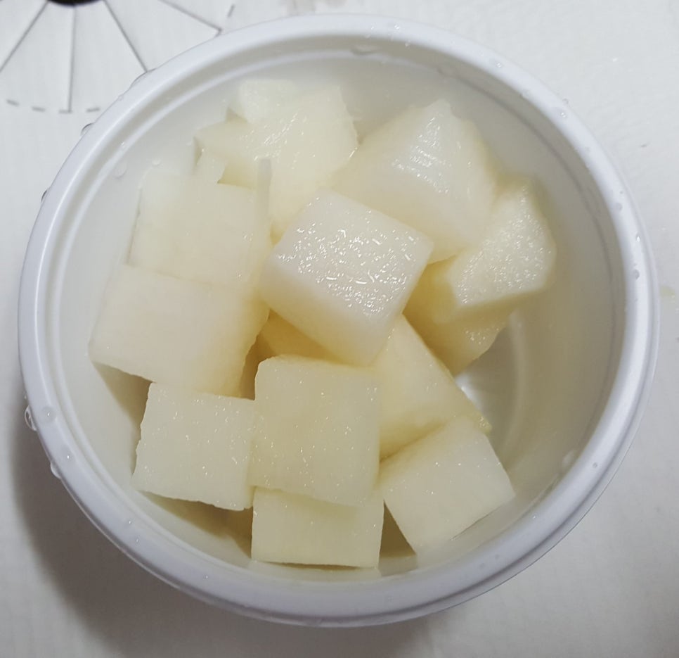 왕큰손파닭충대 이미지