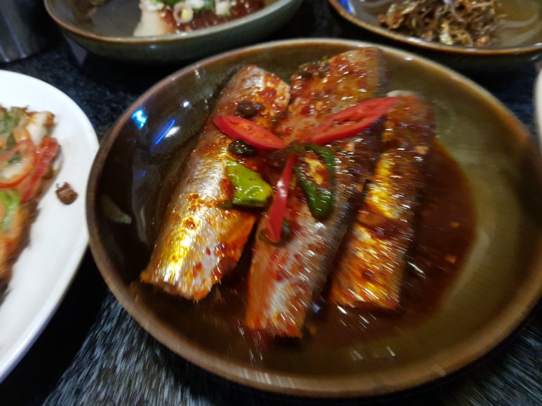 명품횟집 이미지