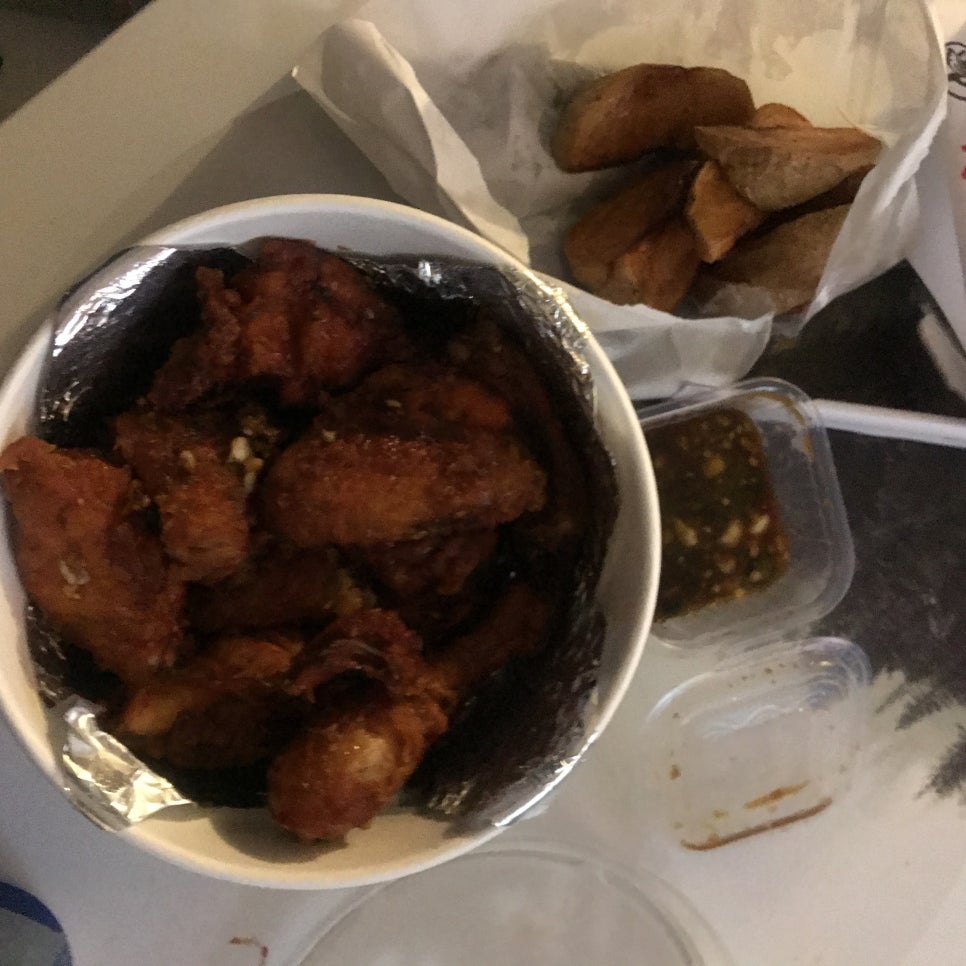 구통치킨 이미지