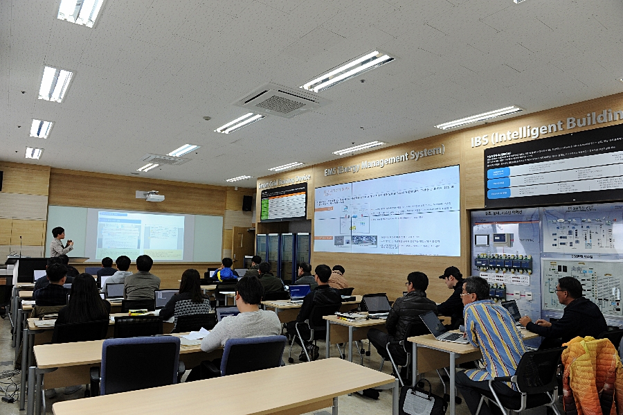 한국폴리텍대학신기술교육원 이미지