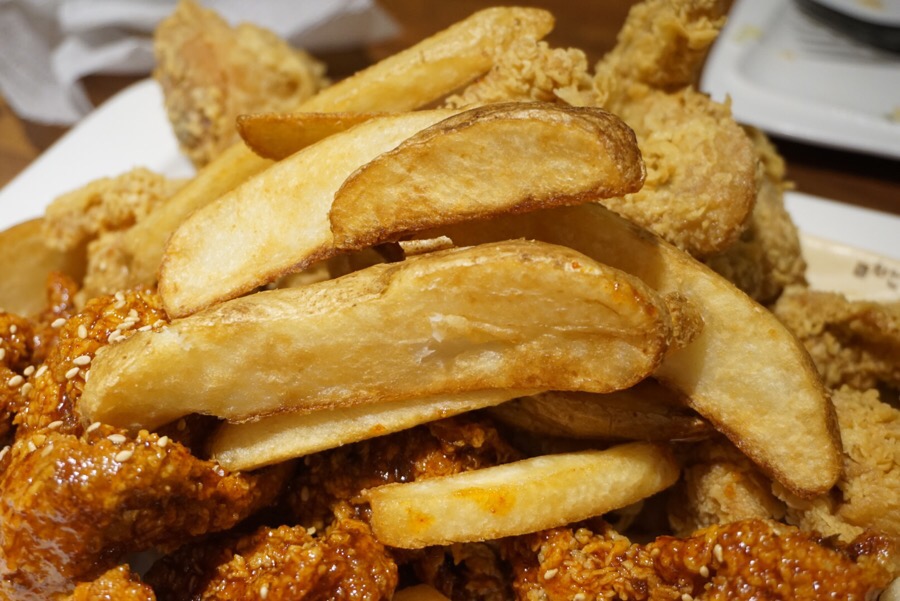 치킨스톰 이미지