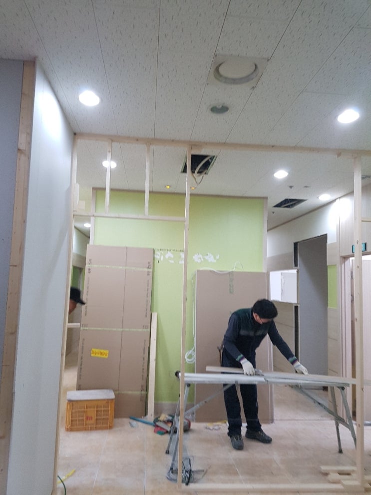이니띠움독서실 이미지