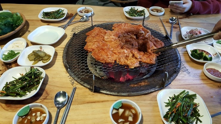 춘천숯불닭갈비 이미지
