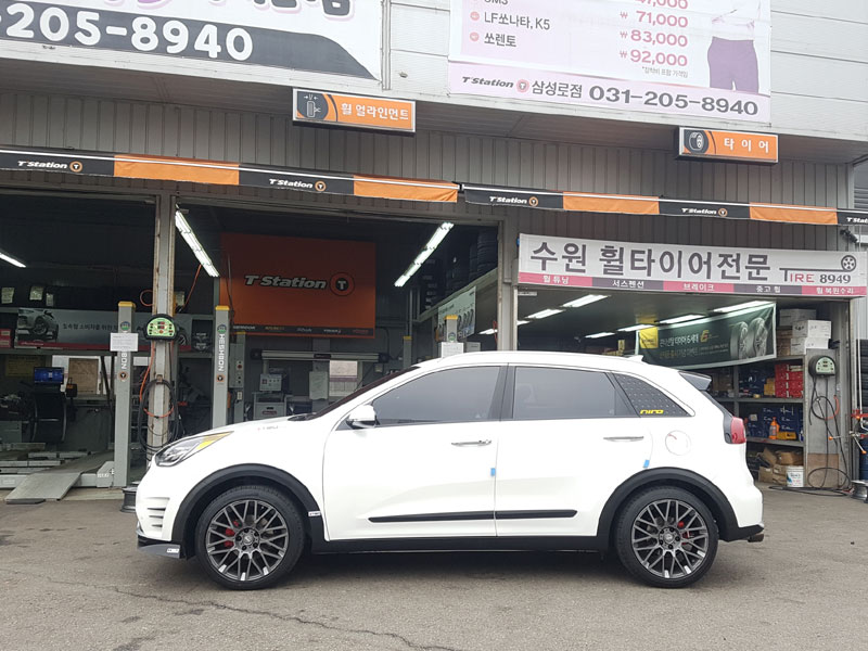 모모F 이미지