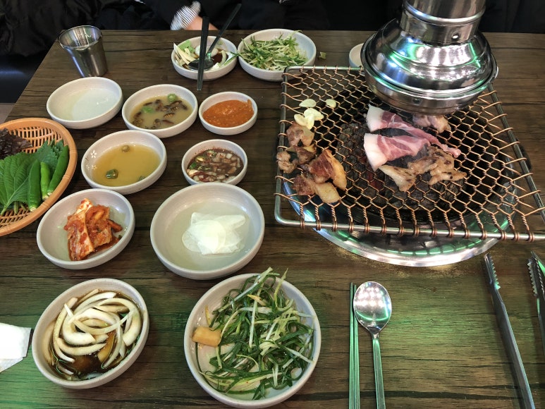 본가참숯뒷고기 이미지