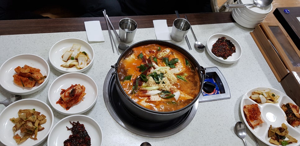 유영례동태찌개 이미지