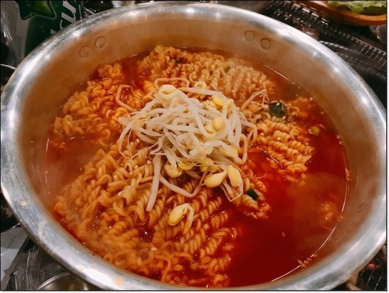 장어훔친소도둑 이미지