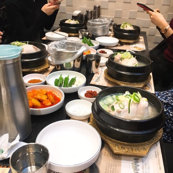 논현삼계탕 본점 이미지