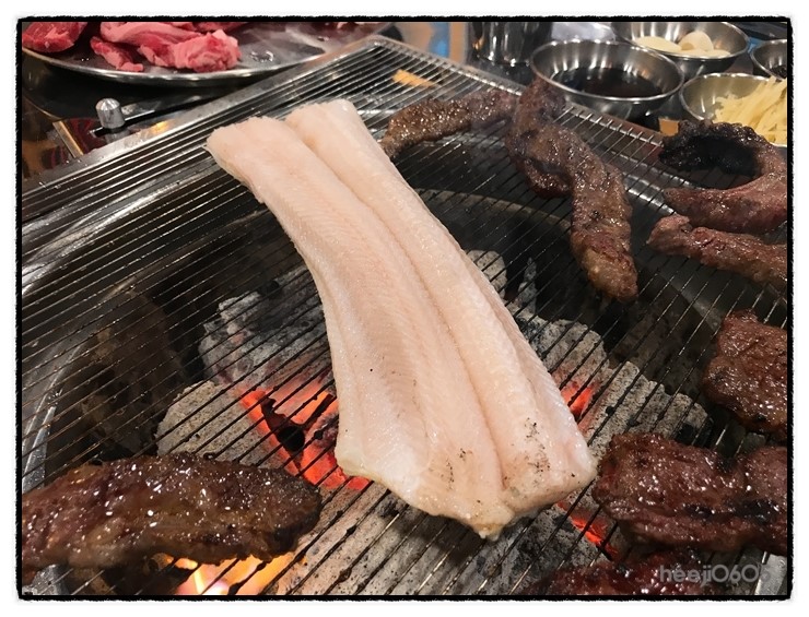 장어훔친소도둑 이미지