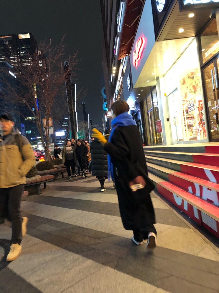 비이커남성 이미지