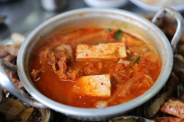 봉순이네흑돼지 이미지
