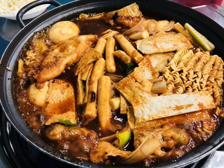 도라무통즉석떡볶이 이미지