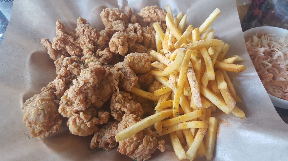 거기치킨 이미지