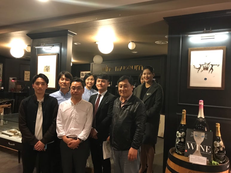 뮤지엄오크 이미지