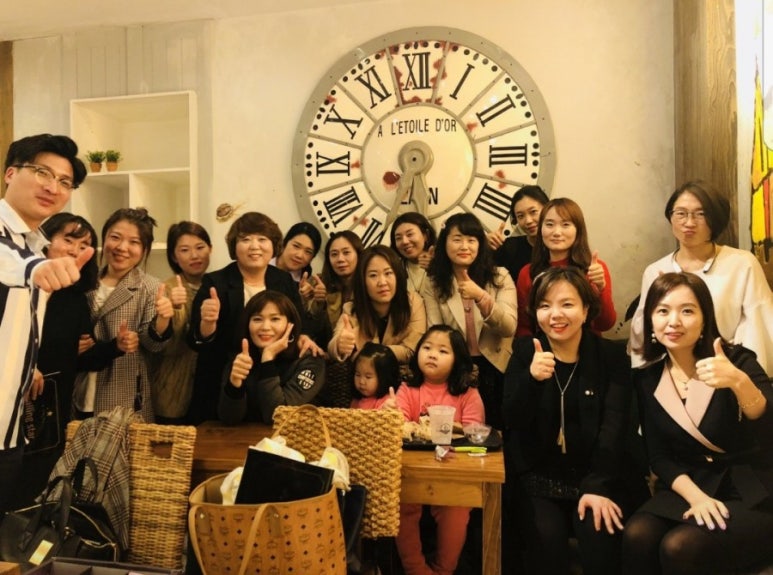 예쁘다화장품 이미지