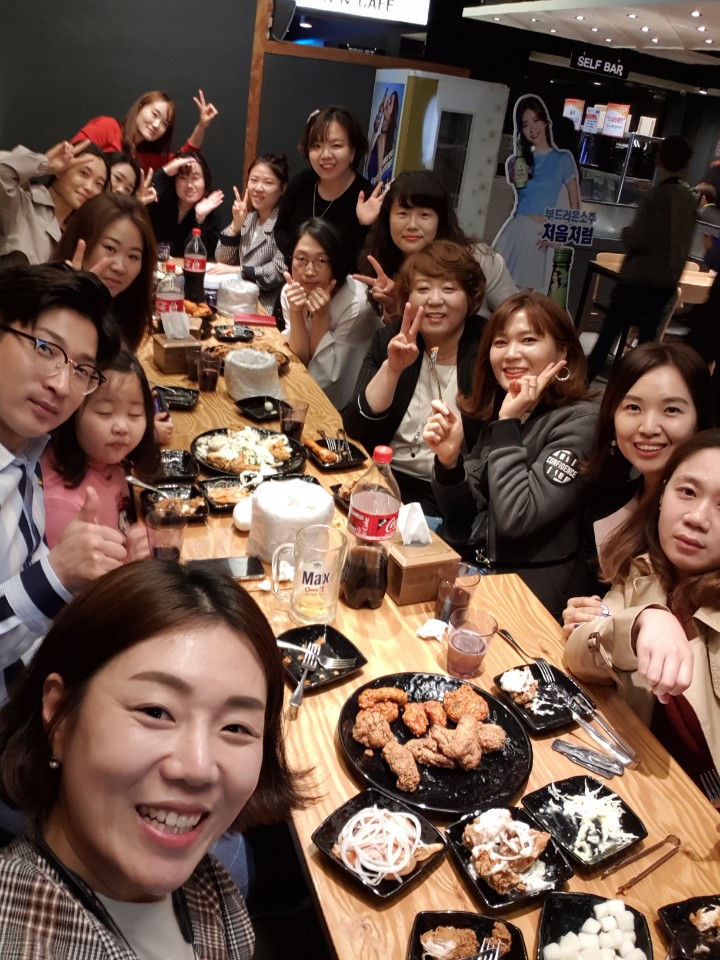 예쁘다화장품 이미지