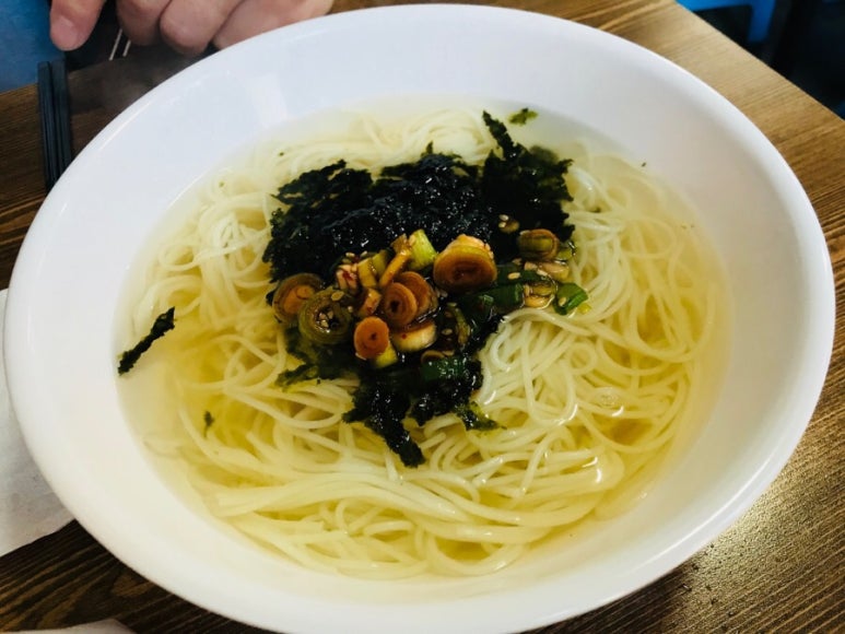 맛좋은멸치국수 이미지