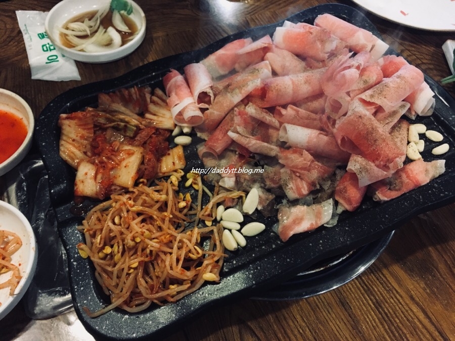 어방대패삼겹살 이미지