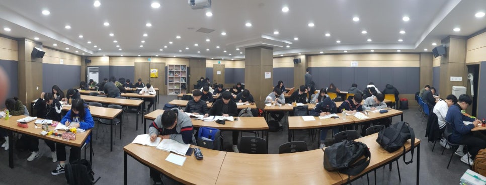 금촌고등학교 이미지