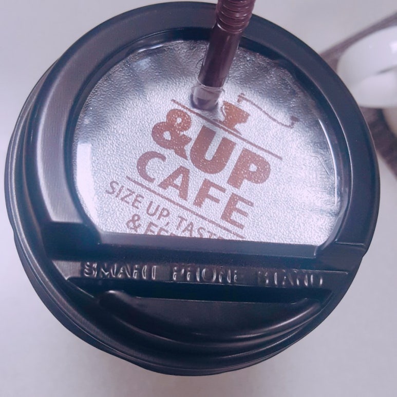 폰앤카페 이미지