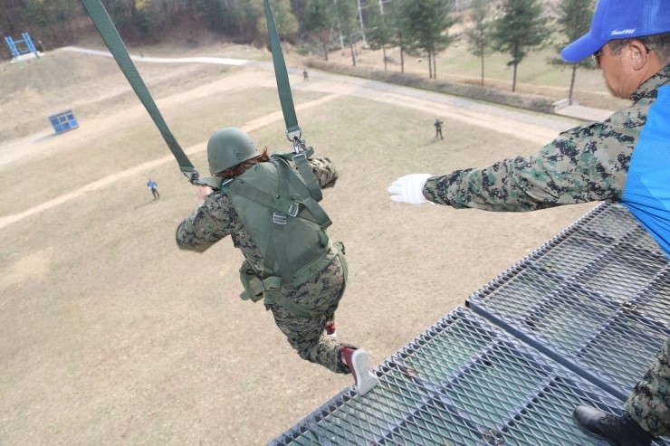 특수전학교 이미지