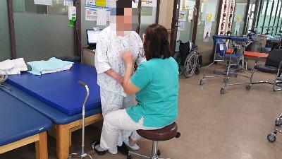 화창한병원 이미지