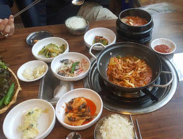 팔구축산 이미지