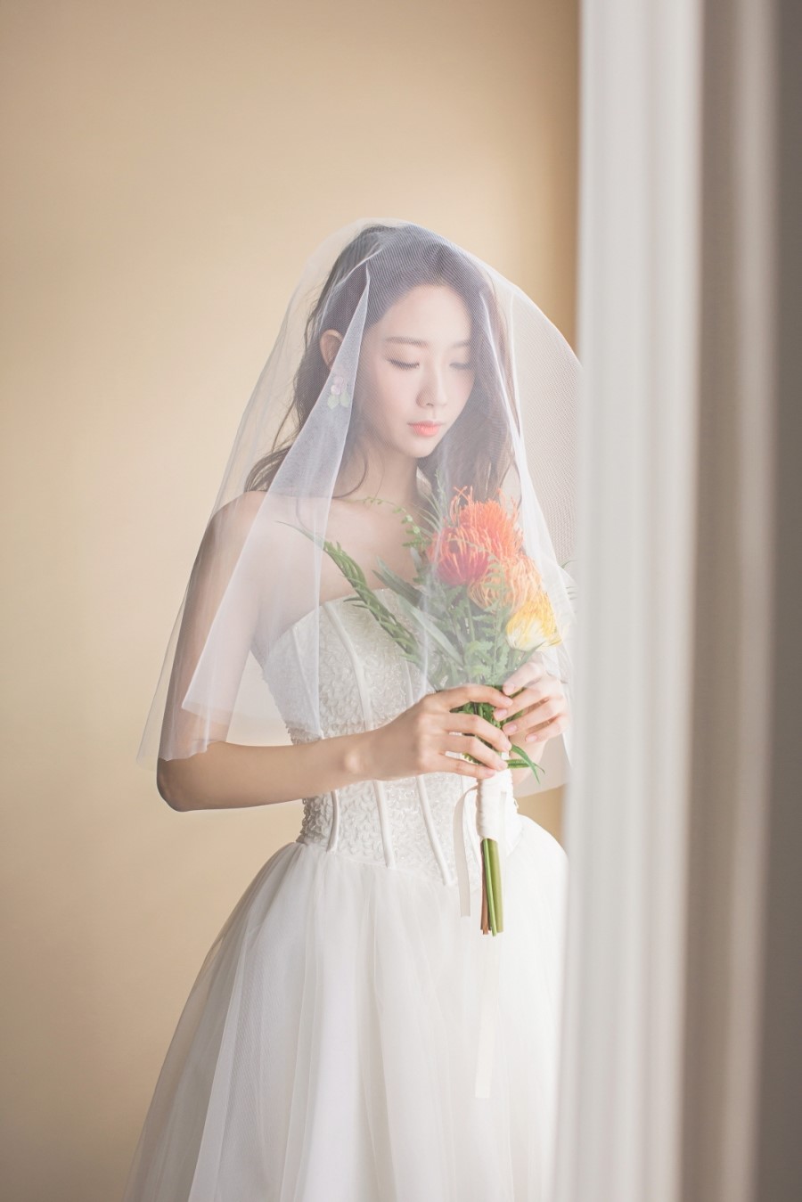 옐로우문 이미지