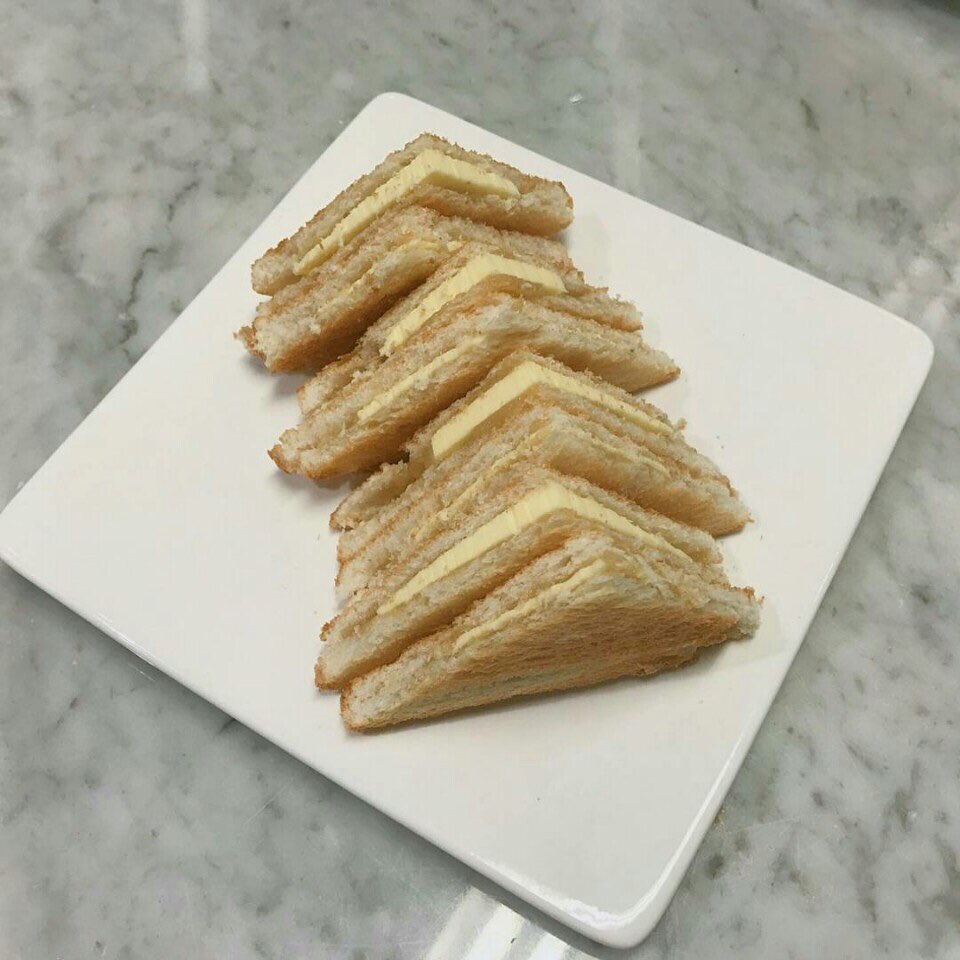 샌드위치보라 이미지