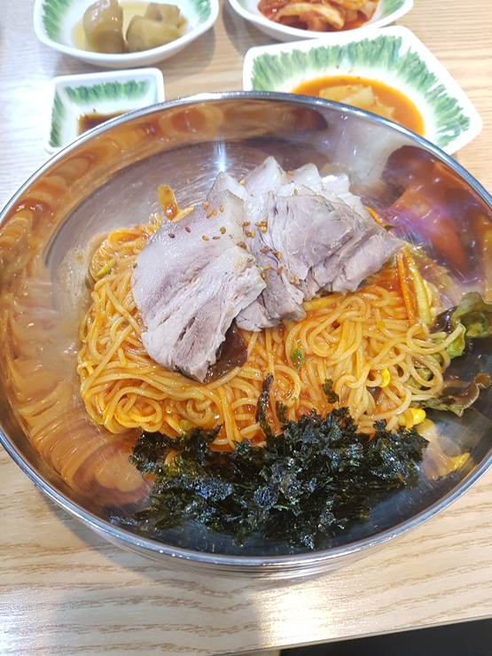 제주고기국수 이미지