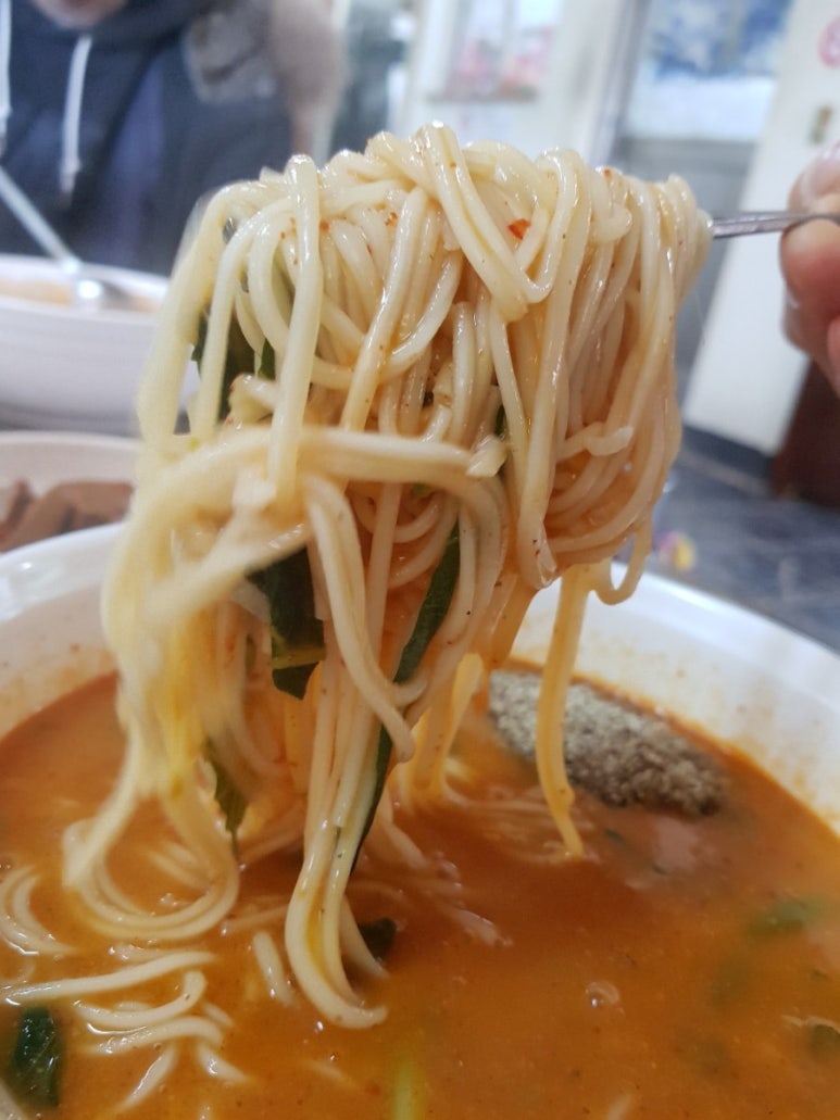 딸부자집매운탕 이미지