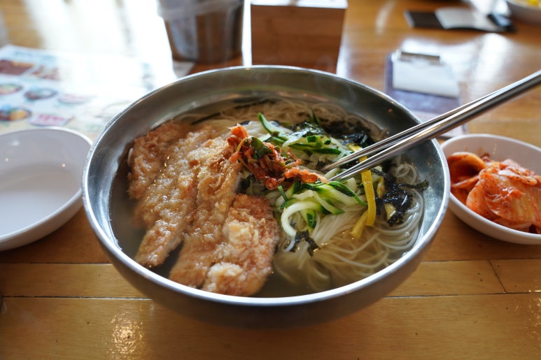 돈국수 이미지