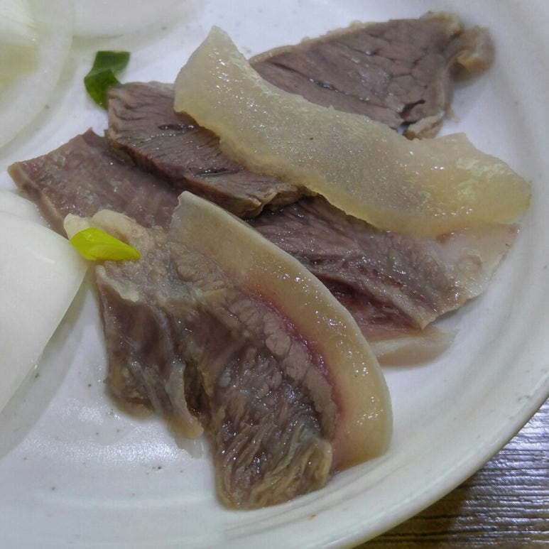 복사골소머리곰탕 이미지