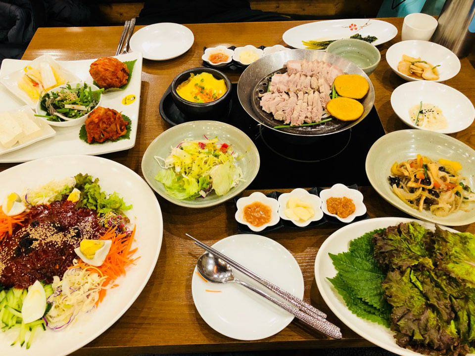 마당쇠보쌈&돌솥밥 이미지