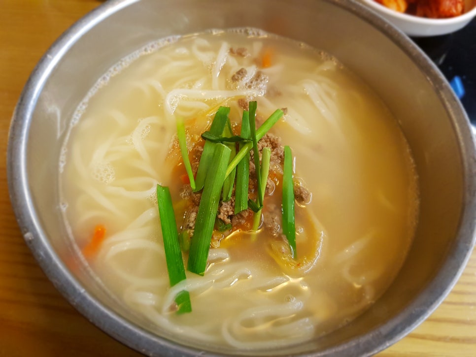 명동칼국수 이미지