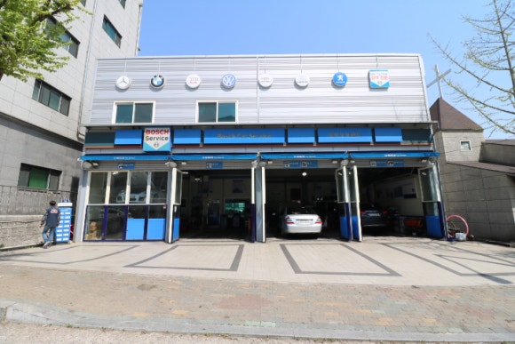 젊은오토카센타 이미지
