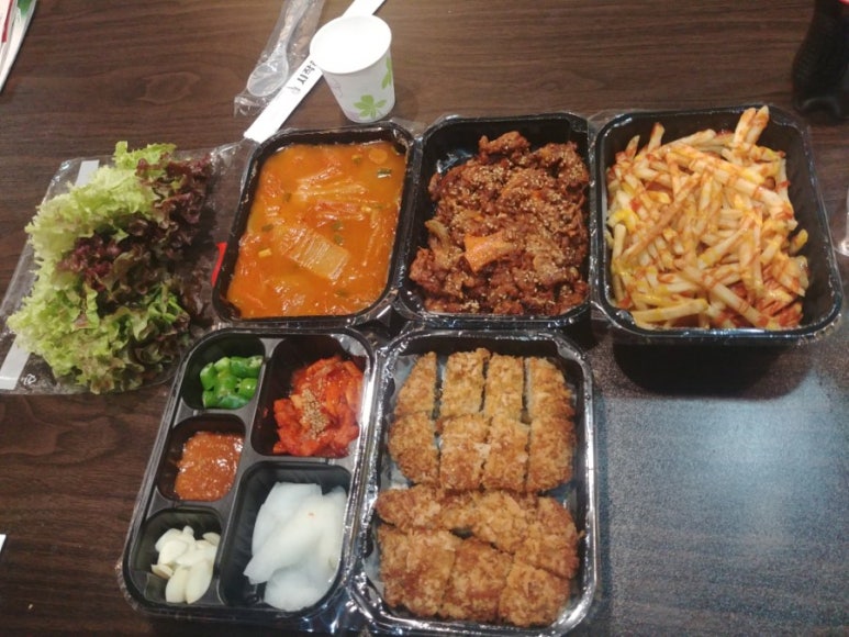 돈도니석쇠한판불고기 이미지